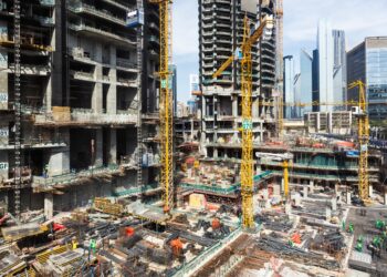 Owners and developers across the U.S. and the Caribbean can now access an end-to-end advisory model that brings cost certainty, risk control, and regulatory compliance to every project stage.